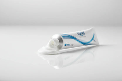 Cicatris: Centella Asiatica ve Hyalüronik Asit Destekli Onarıcı Bakım Kremi -